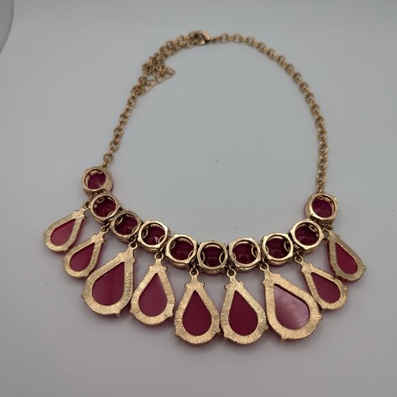Raspberry Acrylic faced Bead Statement Necklace Gold Tone - Picture 2 of 4